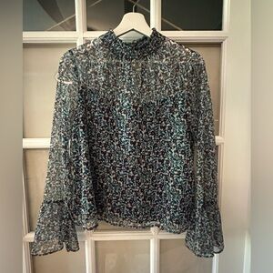 Xhilaration Black and White Bell Sleeve Blouse